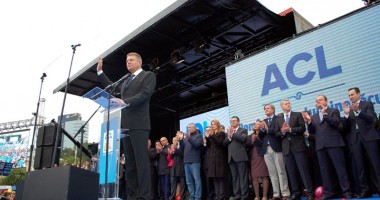 Stire din Politică-Administrație : Iohannis și-a lansat candidatura:  "Sunt un om al faptelor,  nu al vorbelor goale"