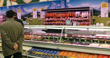 Stire din Diverse : O femeie de 105 ani spulberă miturile despre un aliment considerat nesănătos