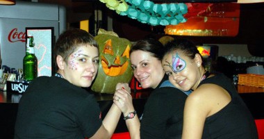 Stire din Cultură-Educație : Vineri seară, la Inside Bowling Center. Super-petrecere pe ritmuri latino, marca Salsa Encanto