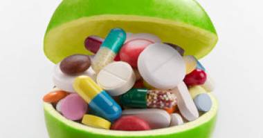 Stire din Sănătate : Ce greșeli fac mămicile  când le dau copiilor vitamine