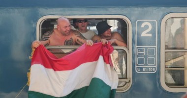 Stire din Sport Internațional : Gafă monumentală a FRF: a așezat galeria dinamovistă în sectorul de tribună al fanilor maghiari