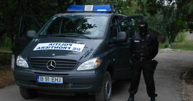 Stire din Eveniment : Prins la volanul unei mașini furate din Rusia