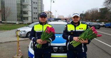 Stire din Eveniment : Surprize în trafic din partea polițiștilor rutieri