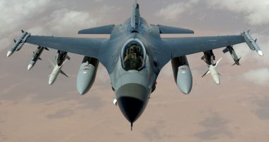 CERUL CONSTANŢEI, SURVOLAT DE AVIOANE F-16! Ce spun autorităţile