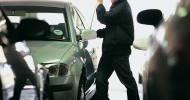 Stire din Eveniment : ATENȚIE MARE! Cele mai NOI METODE DE TÂLHĂRII în trafic, la Constanța