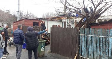 Incendiu devastator, în miez de noapte, la Murfatlar. Șase familii au rămas fără locuințe! - 1