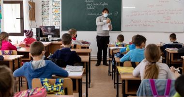 Stire din Cultură-Educație : Modificări la admiterea în clasa a V-a. "Va fi și mai mare concurența"