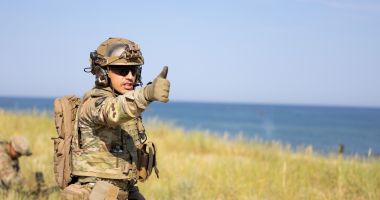 Stire din Eveniment : De ce nu se dorește un statut unic al militarilor? Decidenții, surzi la doleanțe!