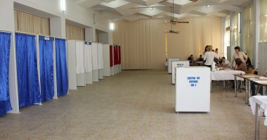 Stire din Politică-Administrație : Se vor comasa alegerile? Opinii pro și contra din taberele politice din Constanța