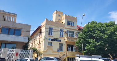 Stire din Cultură-Educație : Bătaie de joc sau incompetență la IŞJ Constanța? "E o problemă cu postul dvs. Nu există!"