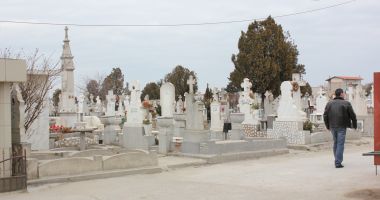 Stire din Social : Începe "deshumarea" rău-platnicilor. Iată numele constănţenilor care riscă să îşi piardă locurile de veci