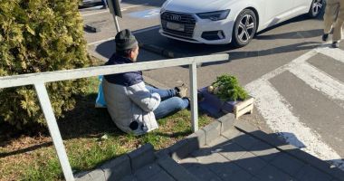 Stire din Social : Piața Tomis 3, blocată în trecut! Huliganii și vânzătorii ambulanți fac "legea" în zonă