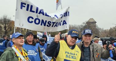 Stire din Eveniment : Rezerviștii s-au săturat să fie duși cu zăhărelul și anunță proteste