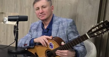 Stire din Interviu : Walter Ghicolescu: „Îmi doresc ca muzica mea să ajungă la cât mai mulți oameni!”