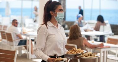 Stire din Social : Noi restricţii la Constanţa. Restaurantele şi teatrele se închid din nou