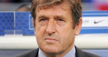 Stire din Sport : CM 2014. Selecționerul Bosniei, amenințat cu pistolul