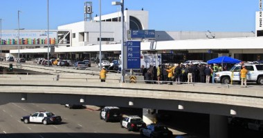 Stire din Actualitate : Presupusul atacator de la Los Angeles a fost arestat