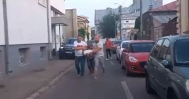 Stire din Eveniment : Cine e bărbatul suspectat că a ucis-o pe dentistă în cabinetul ei