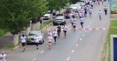 Sute de alergători, la ediția jubiliară a Crosului Național Olimpic - 11