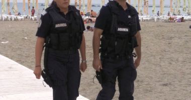 Sute de copii rătăciți pe plajele de pe litoral. Jandarmii fac apel la părinți - 2