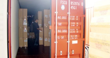 Sute de mii de pachete de țigări  confiscate în portul Constanța - 3