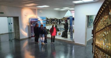 Sute de vizitatori, în weekend, la Muzeul Naţional al Marinei Române - 2