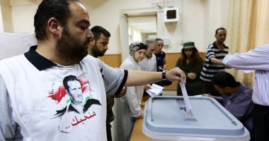 Stire din Actualitate : Sirienii prelungesc scrutinul prezidențial, în contextul unei prezențe masive la vot