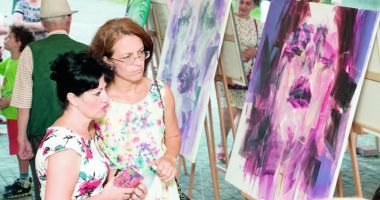Stire din Social : Tabăra de pictură "Lucian Grigorescu" și-a premiat artiștii