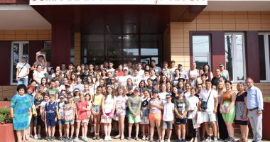 Prima serie de copii veniți în tabără pe litoral, cu sprijinul Primăriei Cumpăna, se apropie de final - 6