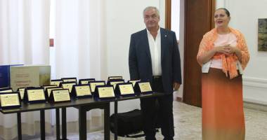 Stire din Cultură-Educație : Tabăra de pictură "Pontul Euxin", apreciată de critici