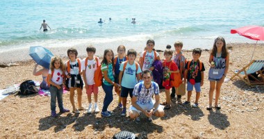 Stire din Cultură-Educație : DJST organizează tabere pentru elevi sub sloganul "Litoral fără Droguri"