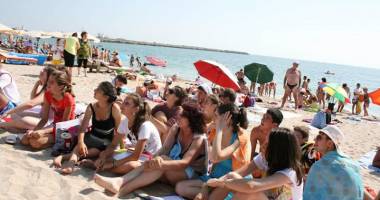 Stire din Cultură-Educație : Tabere gratuite pentru elevii constănțeni, oferite de DJST Constanța