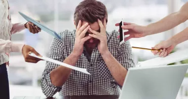 Stire din Social : Stresul de la birou ucide mai mult decât accidentele. Raport alarmant