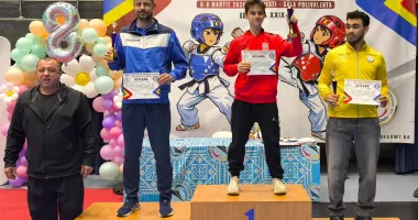 Stire din Sport : Salbă de medalii pentru sportivii de la CS Marina la Campionatul Național de taekwondo
