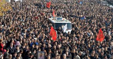 50.000 de oameni la înmormântarea avocatului prokurd asasinat în Turcia