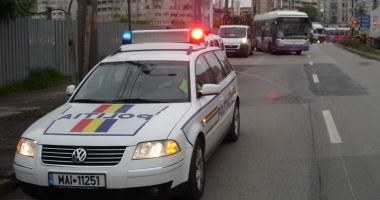 Puști de 18 ani oprit cu focuri de armă de polițiști.  Gonea cu mașina părinților pe străzile Constanței