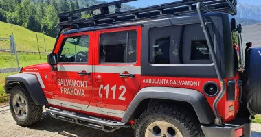 Tânăr de 18 ani, mort după ce s-a izbit cu ATV-ul de un utilaj. Poliția verifică dacă lucrările erau legale