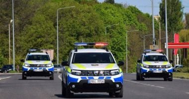 Stire din Eveniment : Tânăr şofer, urmărit de poliţie prin două judeţe după ce a bătut un bărbat într-o benzinărie