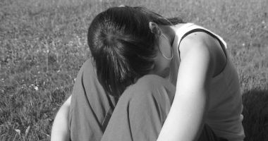 Stire din Actualitate : Tânără din Timişoara, filmată când îşi înşela soţul pe marginea unui drum din Ghiroda