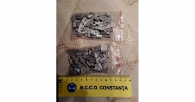 Tânără din Medigida, arestată după ce a vândut droguri din Olanda - 2