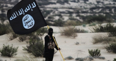 Stire din Actualitate : Tânăra care a avut curajul să-și apere credința creștină în fața călăului ISIS