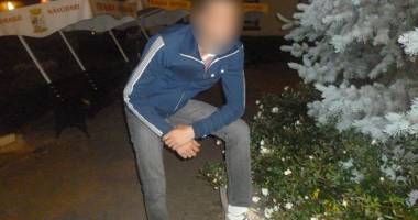 Stire din Eveniment : Panică în Năvodari. Un tânăr gay infectat cu HIV ar fi îmbolnăvit  mai mulți elevi din localitate