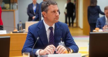 Stire din Social : Ministrul de Finanțe intervine în isteria generală. Ce se întâmplă cu plata pensiilor și salariilor?