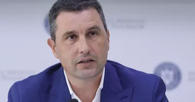 Stire din Politică-Administrație : Tanczos Barna: UDMR nu va face parte dintr-un guvern care să aibă în orice formă susținerea AUR