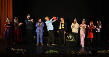 Aplauze binemeritate, la finalul Festivalului "Tanța și Costel", de la Medgidia - 2