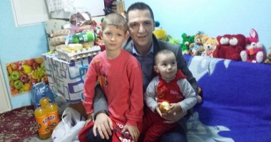 Stire din Politică-Administrație : Deputatul Mihai Tararache, gesturi umanitare în preajma sărbătorilor