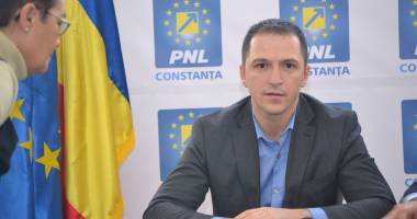 Stire din Politică-Administrație : Mihai Tararache: "Litoralul românesc a mai pierdut un an din cauza Guvernului Ponta"