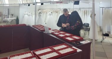 Diamante, rochii superbe de mireasă şi lecţii de dans, la Târgul de Nunţi de la Constanţa - 3
