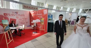 Rochii de mireasă, bijuterii de lux, artificii şi maşini retro, la Târgul de Nunţi de la Constanţa - 7