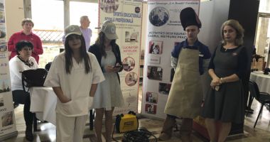 Meseriași cu trei clase de profesională și șomeri cu facultate - 5